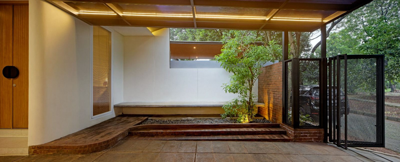 The Design of REX House: An Old Home Reimagined The Design of REX House: An Old Home Reimagined