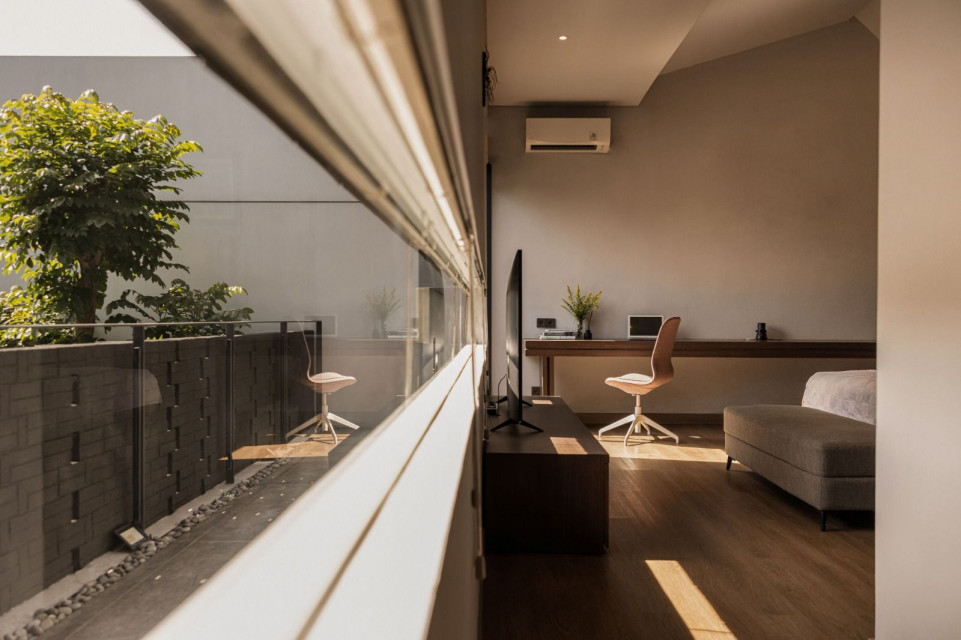 The Implementation of Passive Design Strategies in CI House