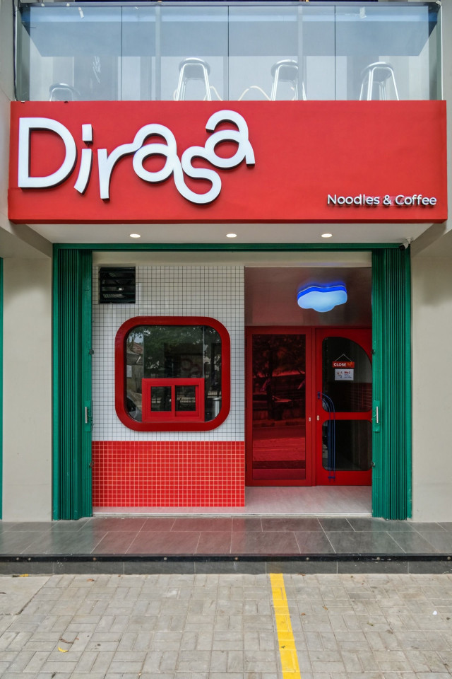 Dirasa Noodles & Coffee Highlights Colour and Form to Elevate Dining Experience
