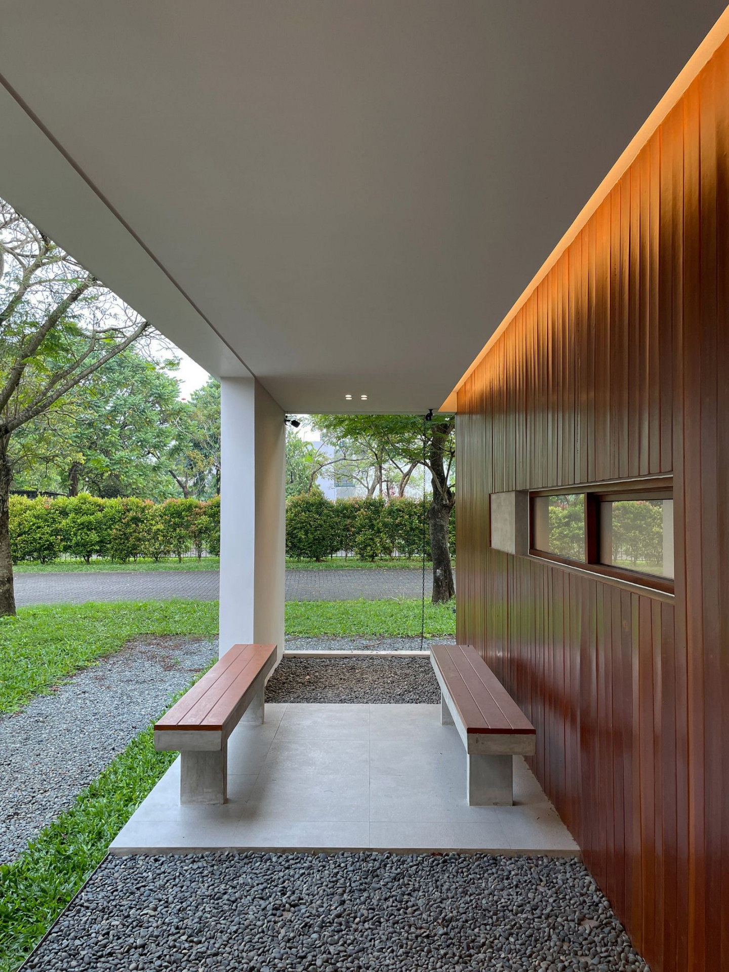 IMA House Inspired by Japanese Traditional Home Stands in Harmony with Its Surroundings IMA House Inspired by Japanese Traditional Home Stands in Harmony with Its Surroundings